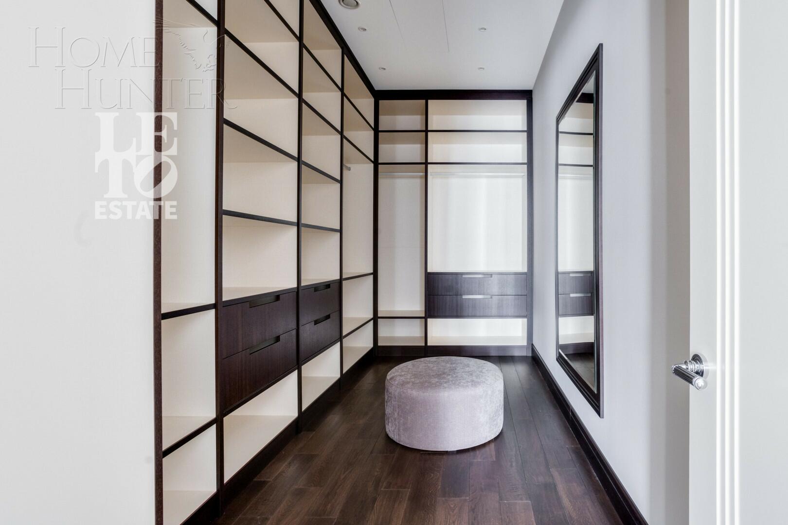 2-этажный коттедж 1 203.87 м² с отделкой