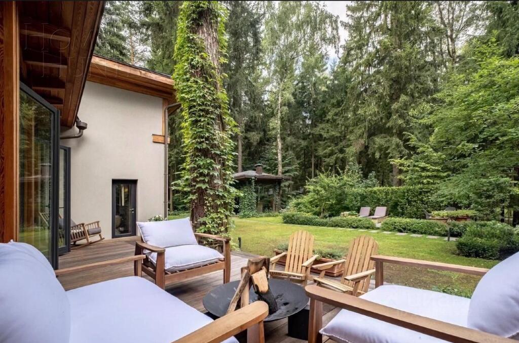 2-этажный коттедж 804.9 м² с отделкой