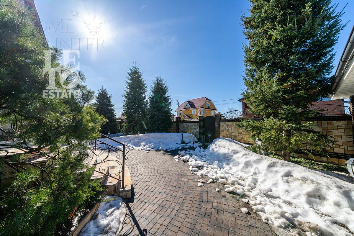 2-этажный коттедж 455 м² с отделкой