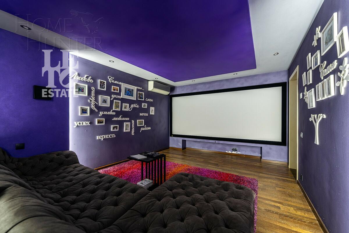 2-этажный коттедж 455 м² с отделкой