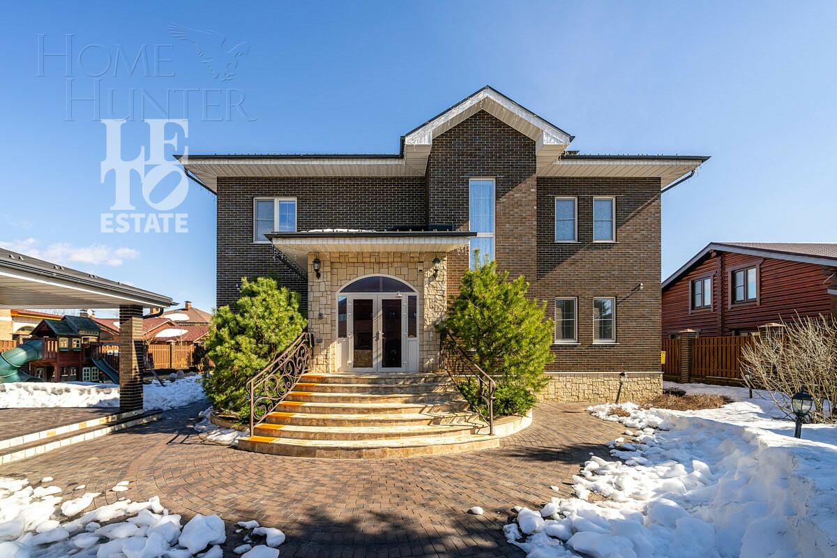 2-этажный коттедж 455 м² с отделкой