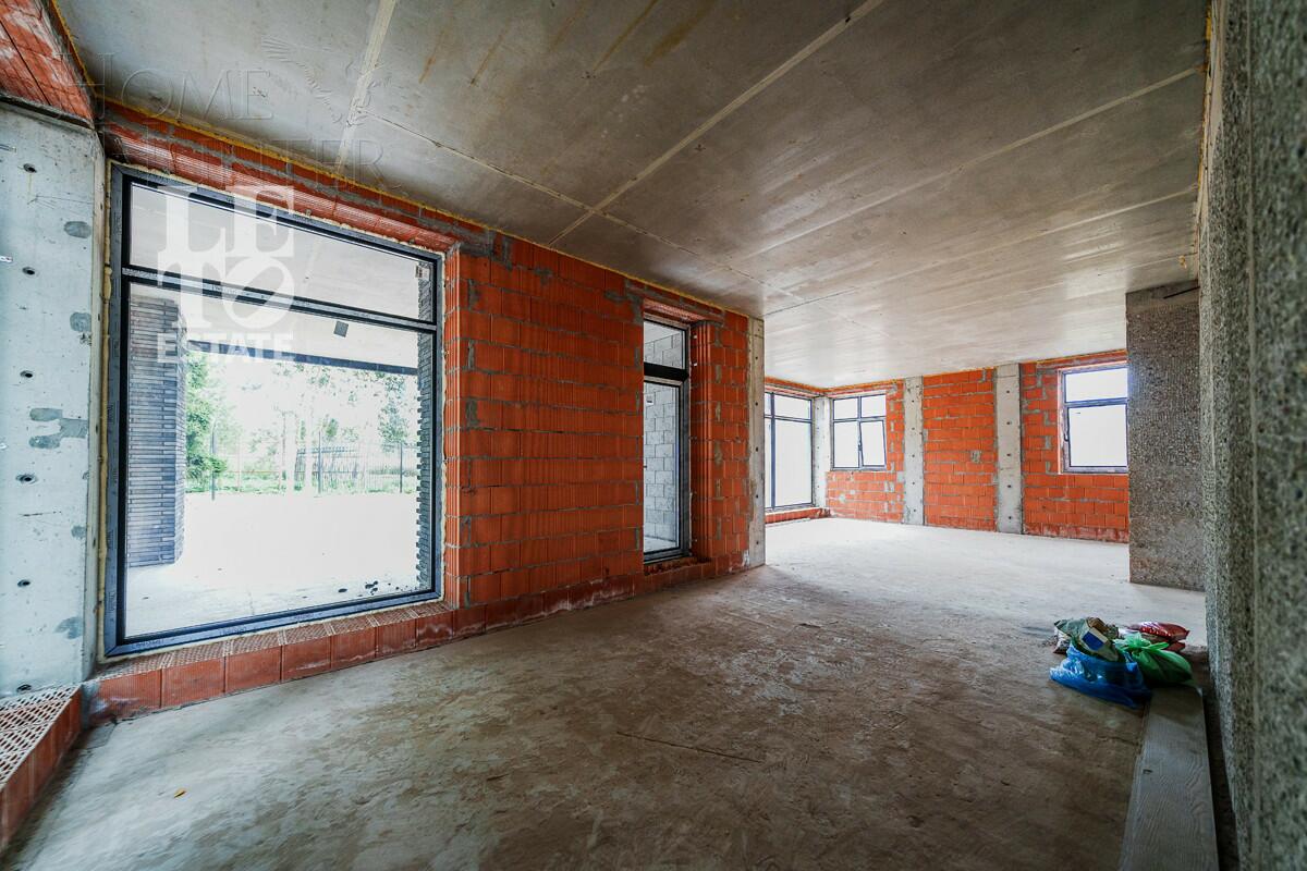 2-этажный коттедж 282 м² без отделки