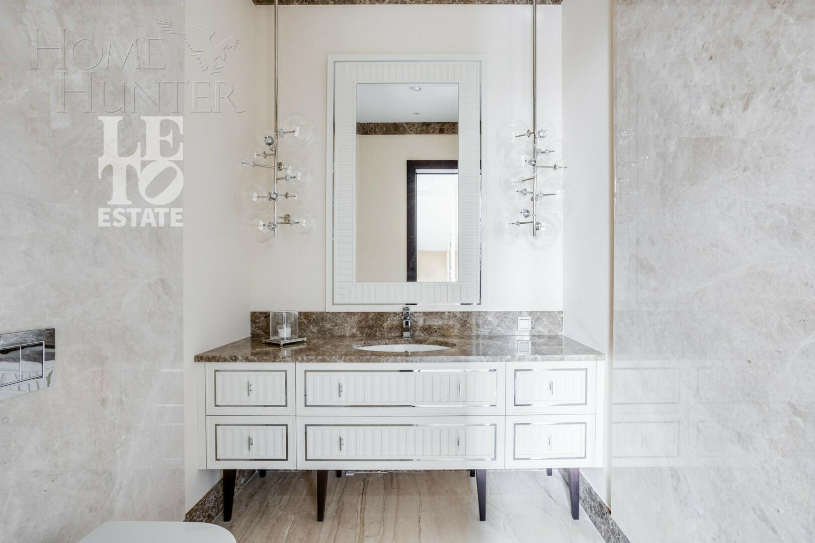 2-этажный коттедж 1 203.87 м² с отделкой