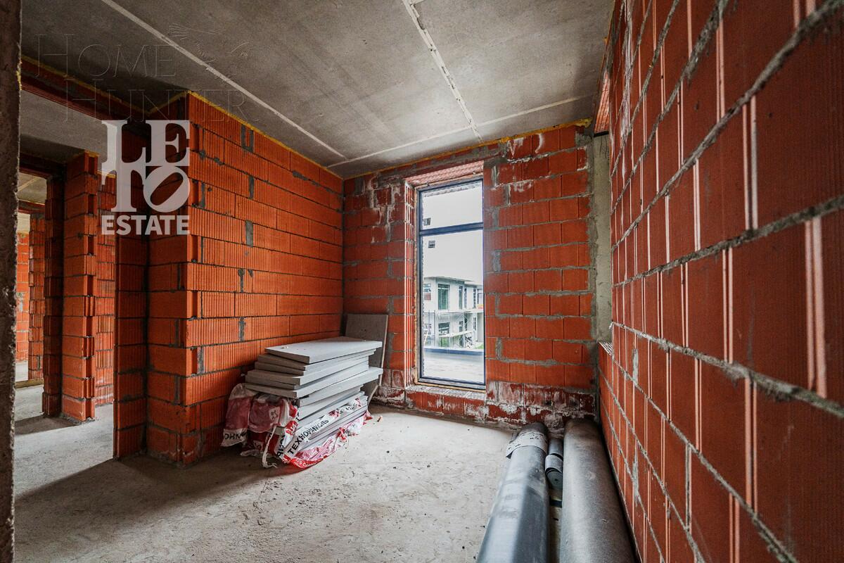 2-этажный коттедж 282 м² без отделки