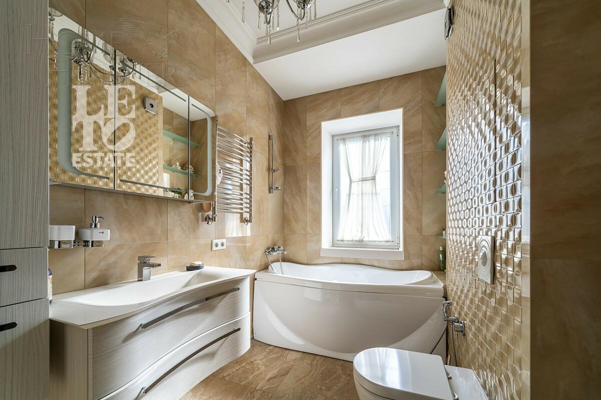 2-этажный коттедж 455 м² с отделкой