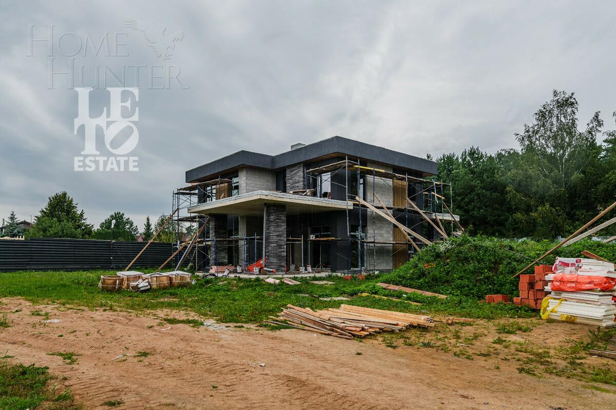 2-этажный коттедж 282 м² без отделки