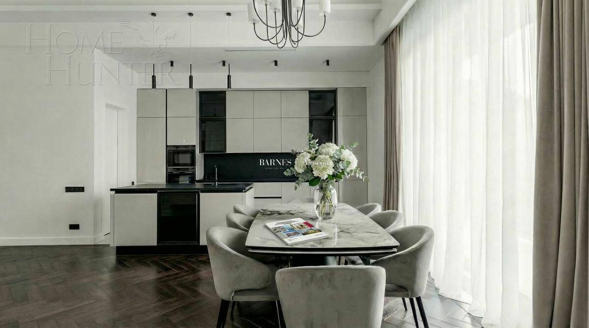 1-этажный коттедж 990 м² с отделкой