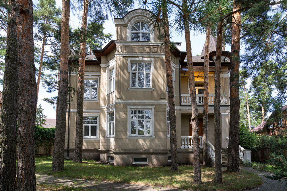 2-этажный коттедж 680 м² с отделкой