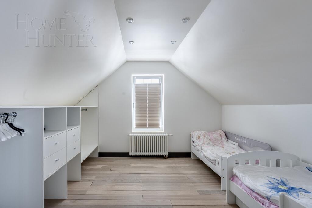 2-этажный коттедж 600 м² с отделкой