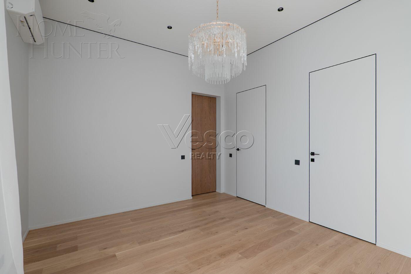 2-этажный коттедж 243 м² с отделкой