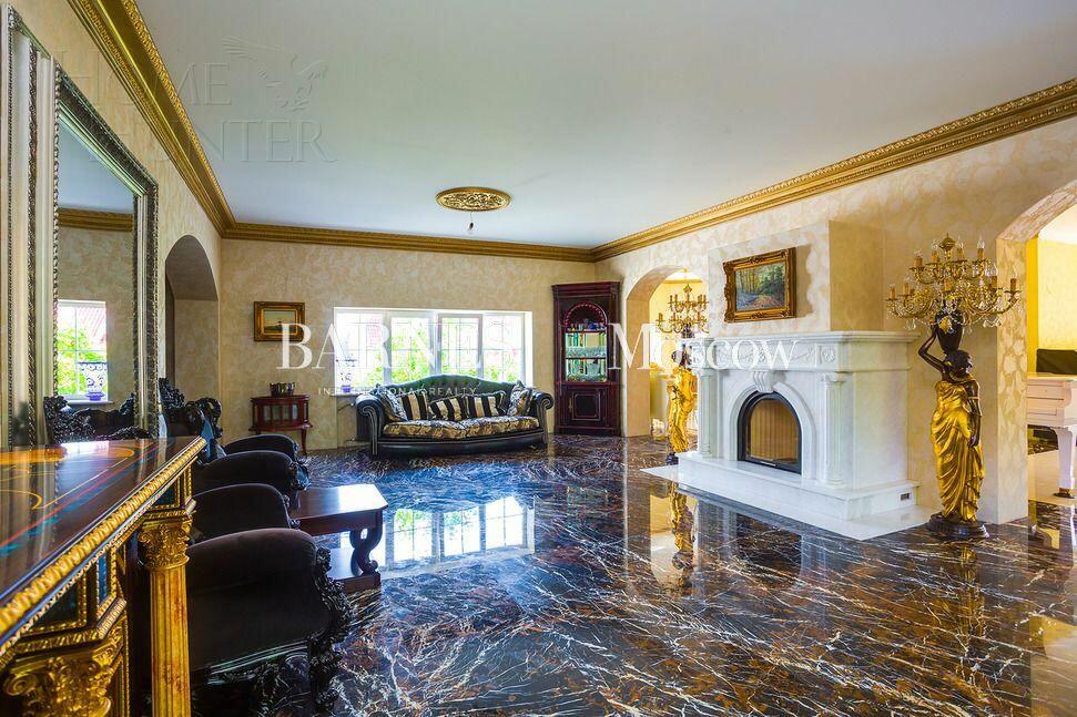 2-этажный коттедж 750 м² с отделкой