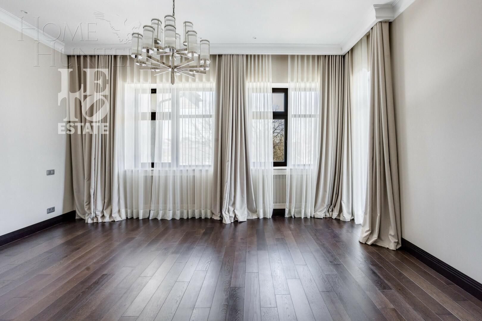 2-этажный коттедж 1 015.19 м² с отделкой