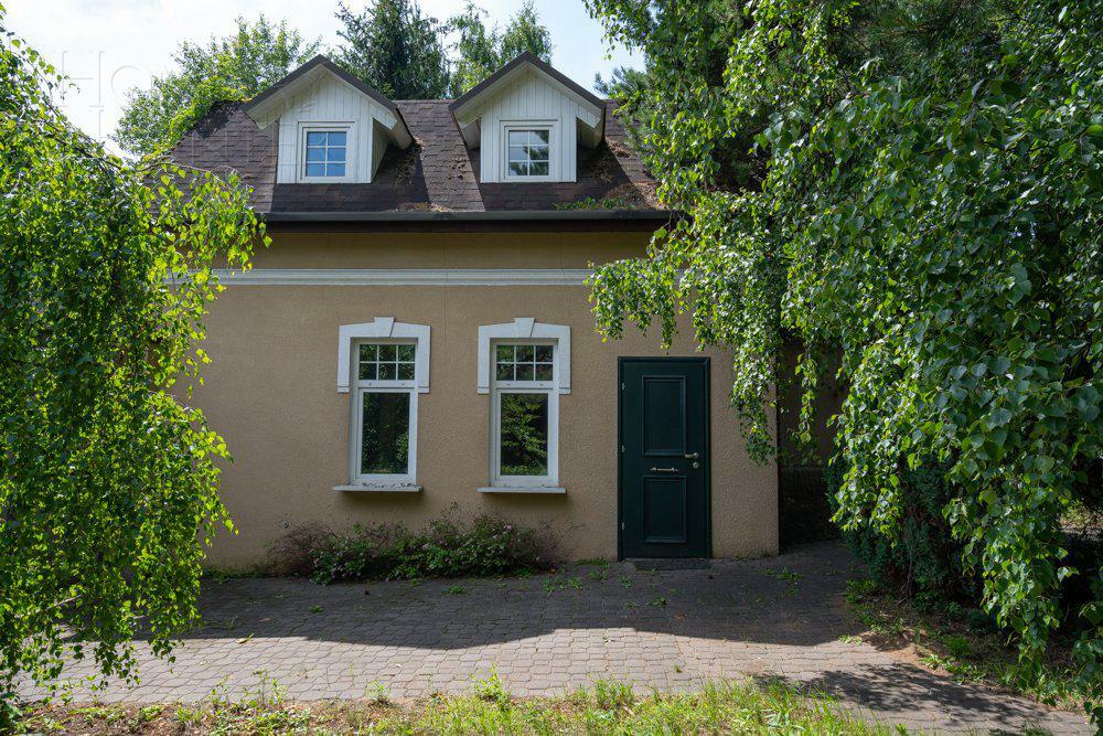 2-этажный коттедж 680 м² с отделкой