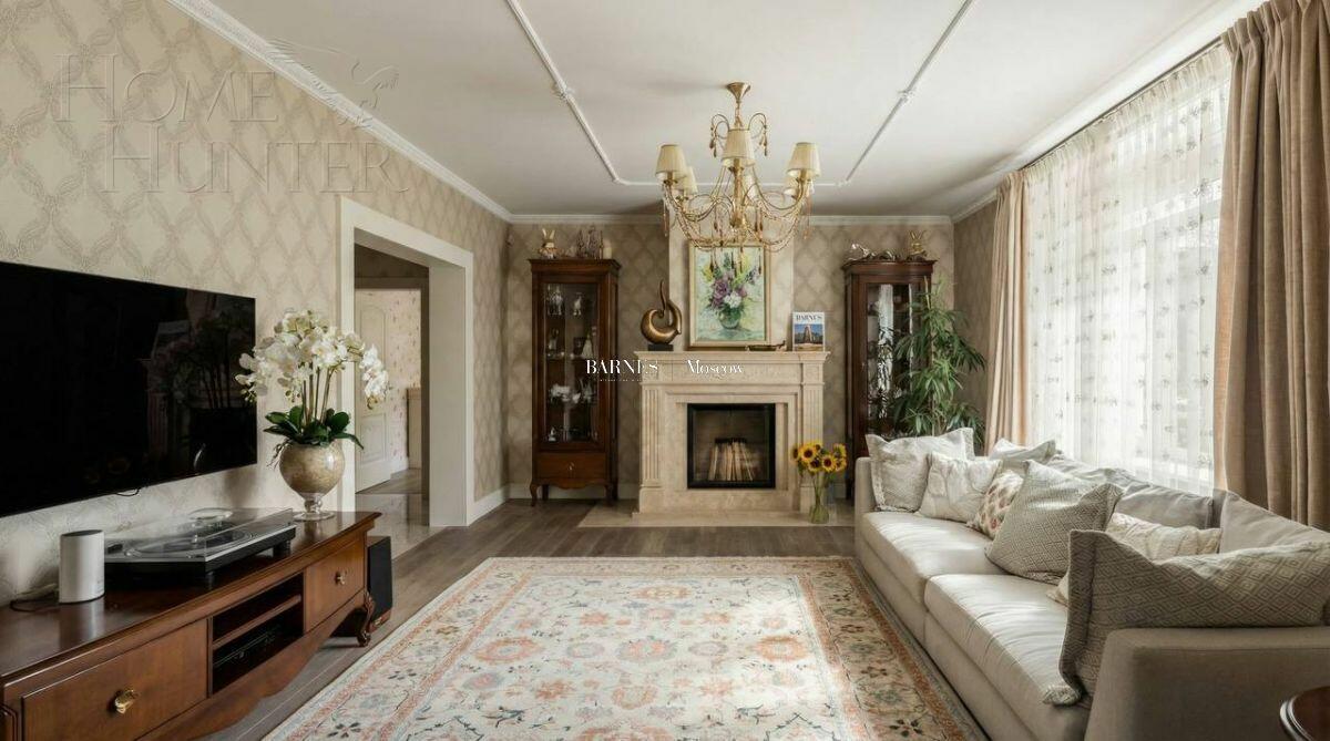 3-этажный коттедж 550 м² с отделкой