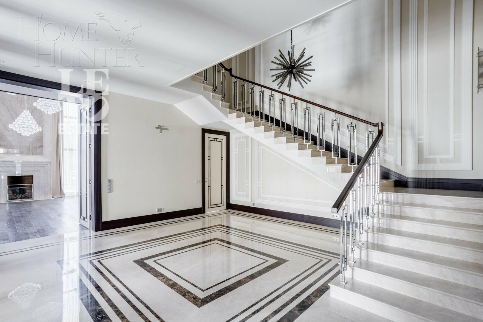 2-этажный коттедж 1 015.19 м² с отделкой