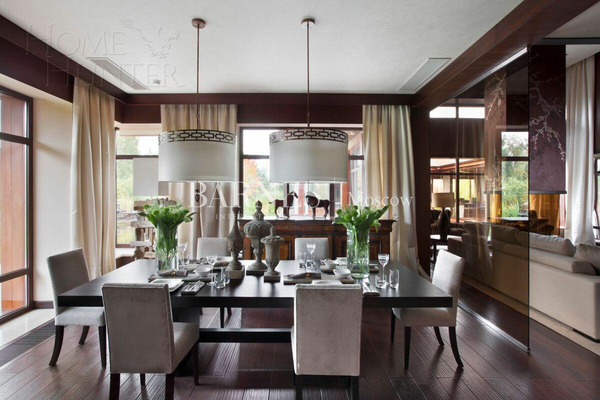 2-этажный коттедж 1 377 м² с отделкой