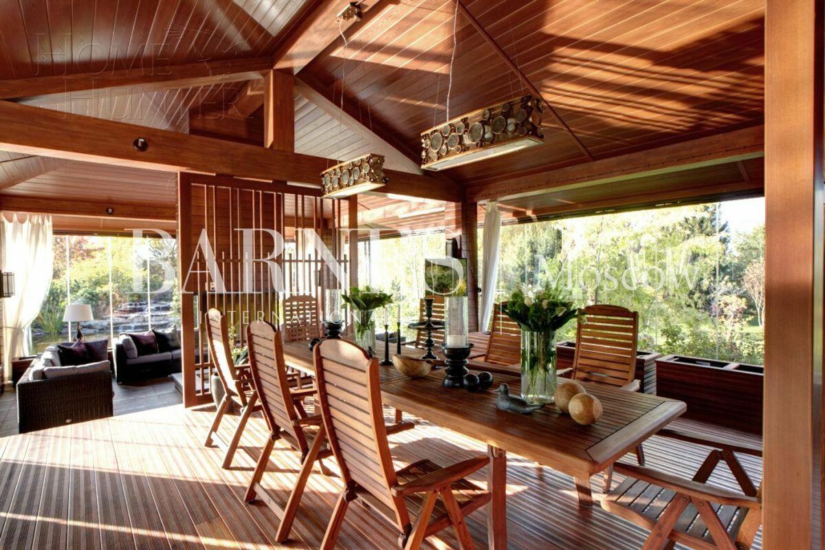 2-этажный коттедж 1 377 м² с отделкой