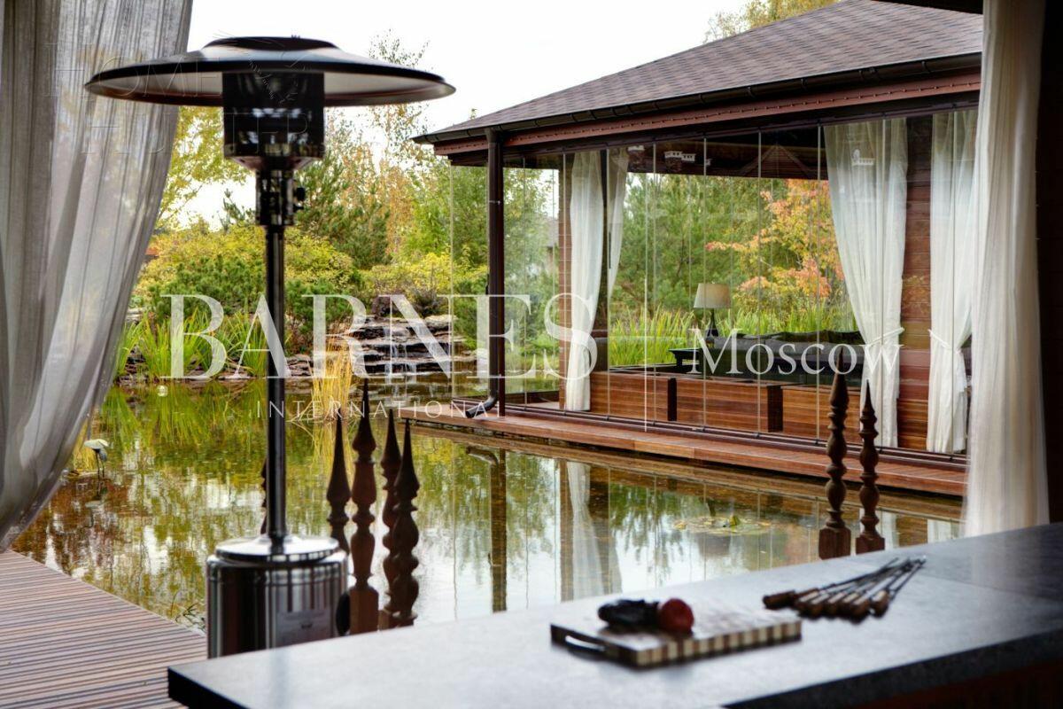 2-этажный коттедж 1 377 м² с отделкой