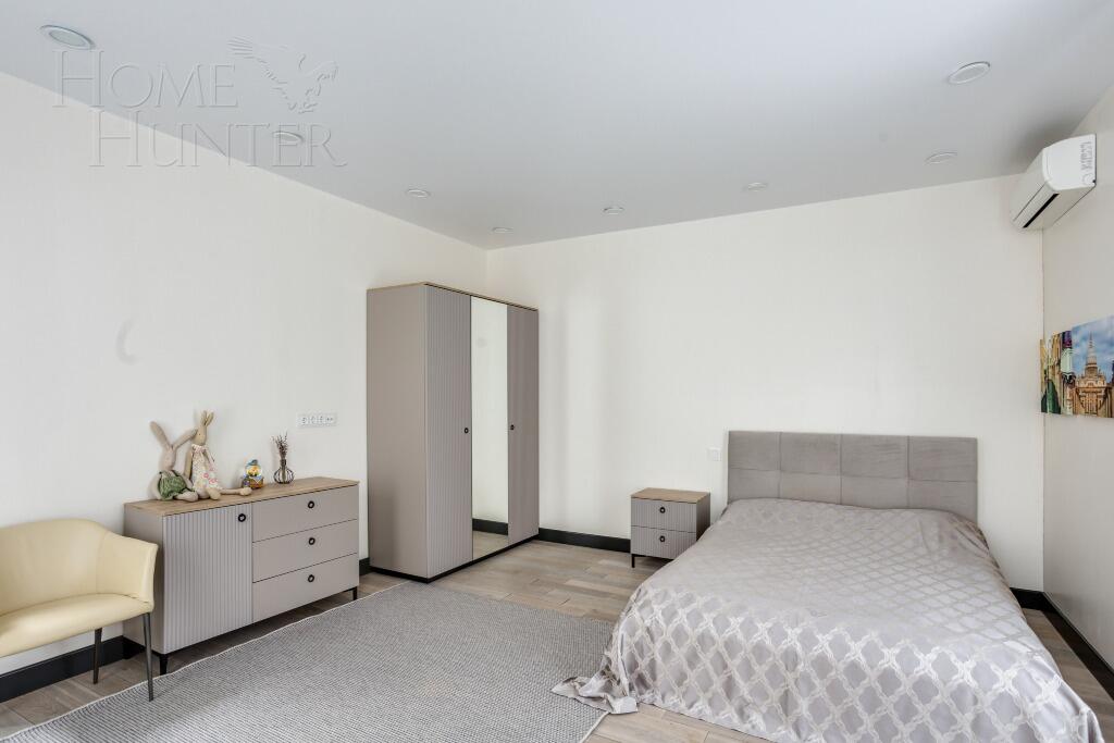 2-этажный коттедж 600 м² с отделкой