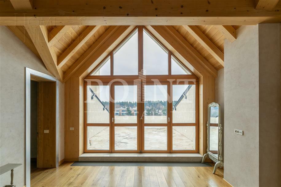 5-КОМН. ПЕНТХАУС С ОТДЕЛКОЙ 270 М² НА 6 ЭТАЖЕ