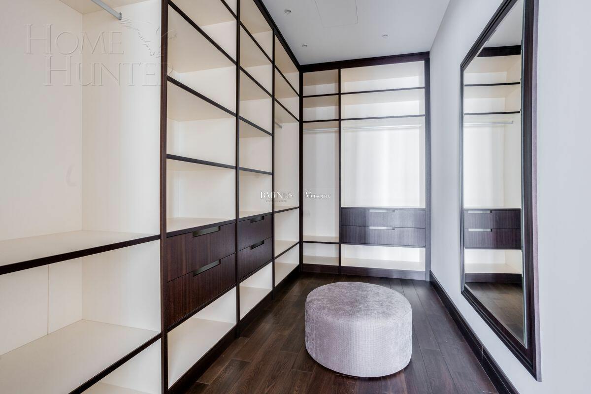 2-этажный коттедж 1 203.87 м² с отделкой
