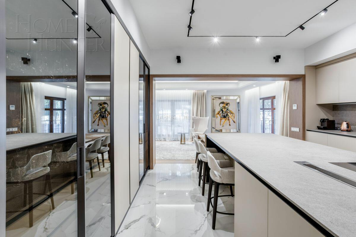 2-этажный коттедж 357 м² с отделкой