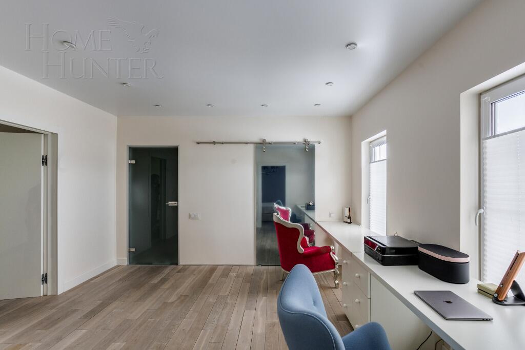 2-этажный коттедж 600 м² с отделкой