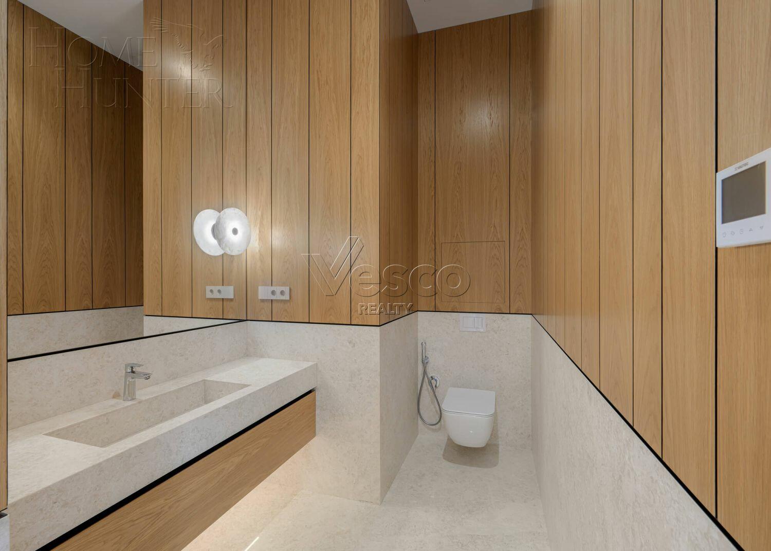 2-этажный коттедж 1 000 м² с отделкой