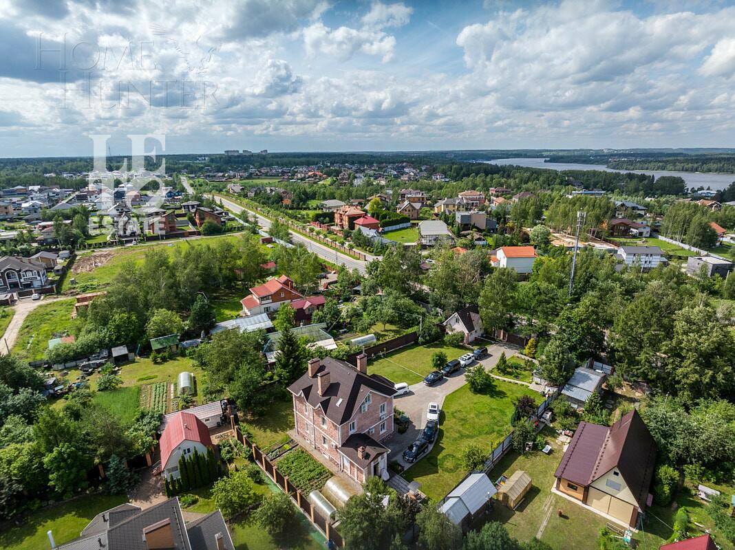 2-этажный коттедж 710 м² с отделкой