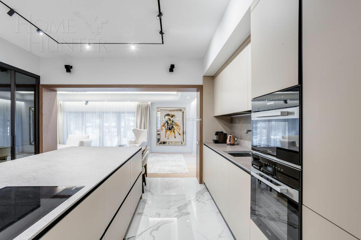 2-этажный коттедж 357 м² с отделкой