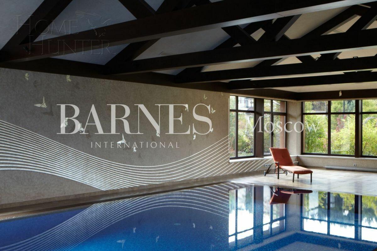 2-этажный коттедж 1 377 м² с отделкой