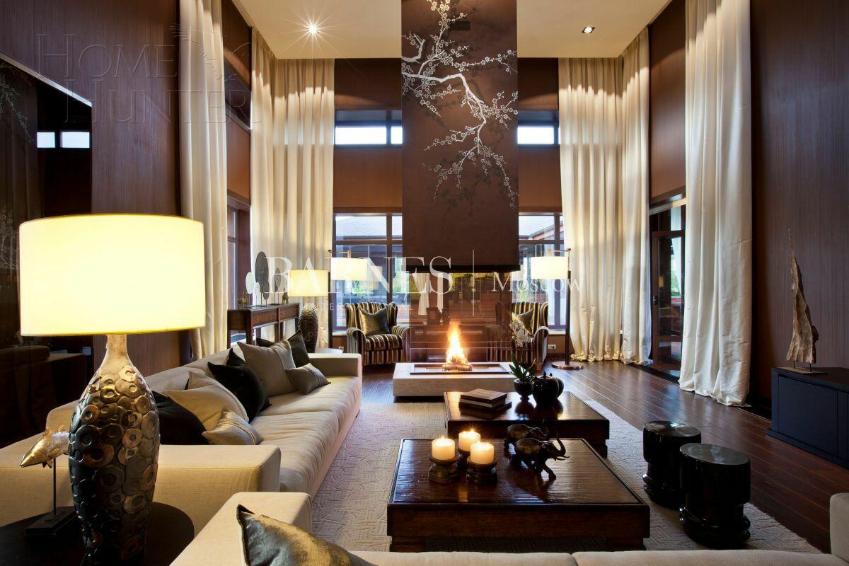 2-этажный коттедж 1 377 м² с отделкой