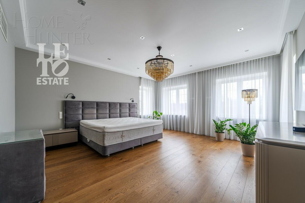 2-этажный коттедж 1 512 м² с отделкой