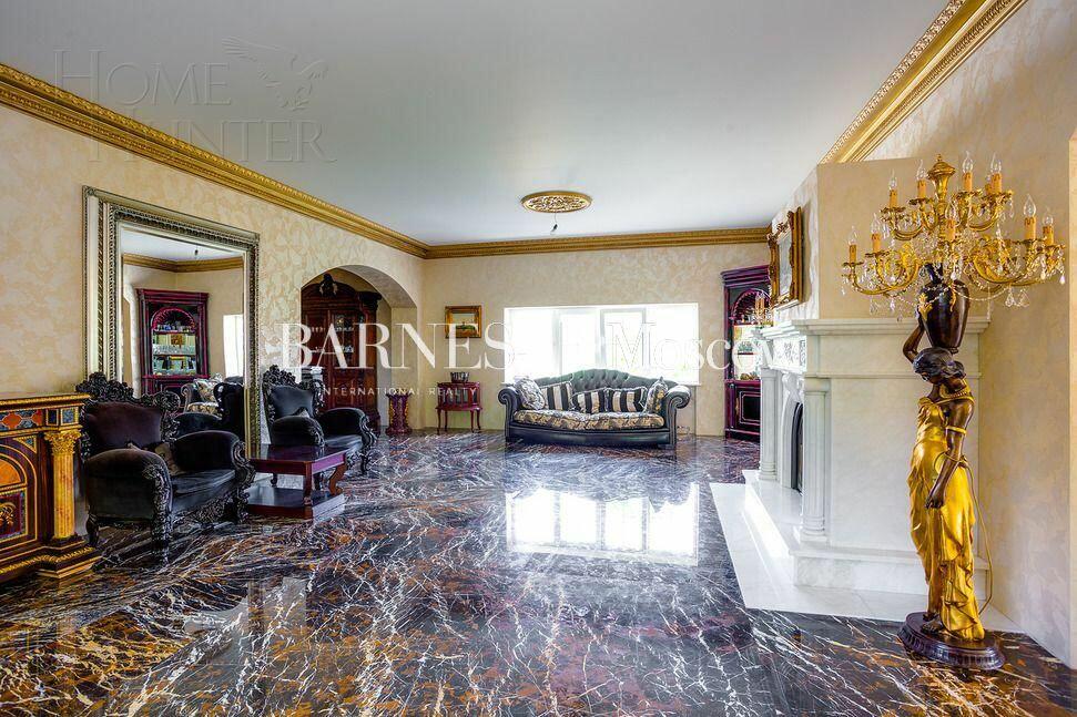 2-этажный коттедж 750 м² с отделкой