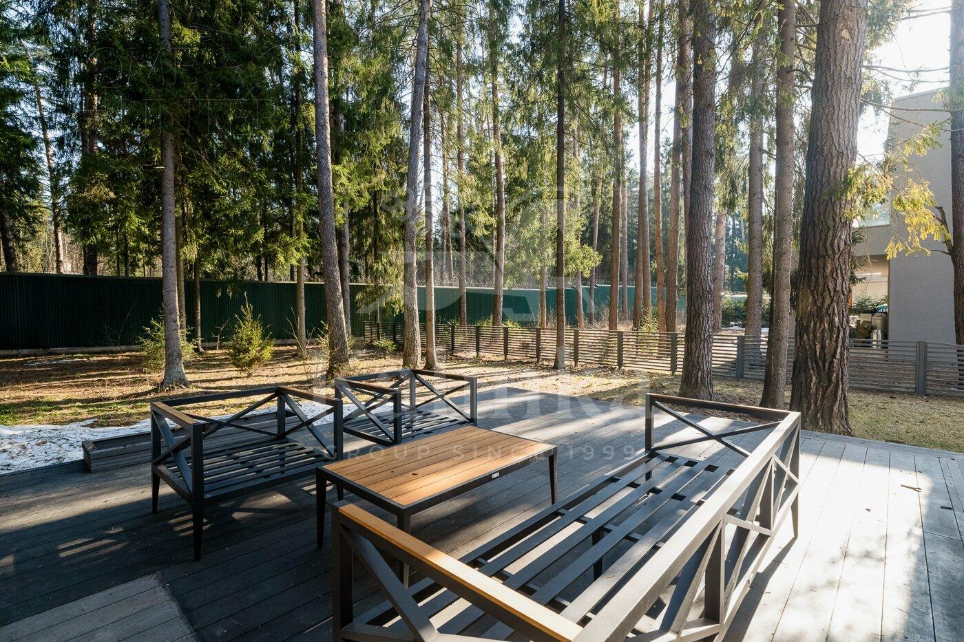 2-этажный коттедж 380 м² с отделкой