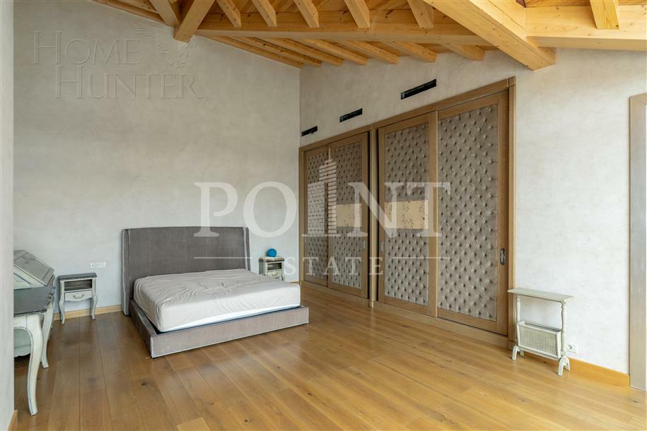 5-КОМН. ПЕНТХАУС С ОТДЕЛКОЙ 270 М² НА 6 ЭТАЖЕ