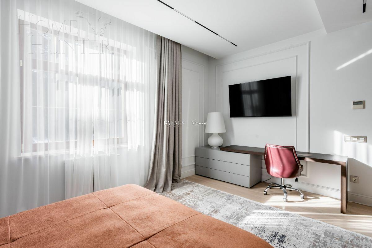 2-этажный коттедж 357 м² с отделкой