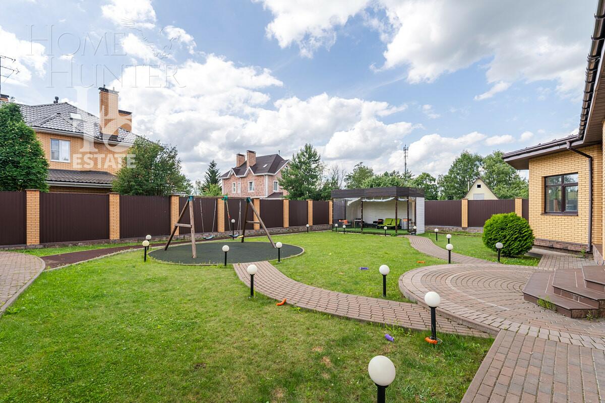 2-этажный коттедж 710 м² с отделкой