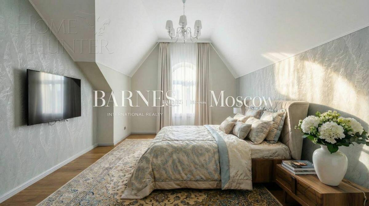 3-этажный коттедж 550 м² с отделкой