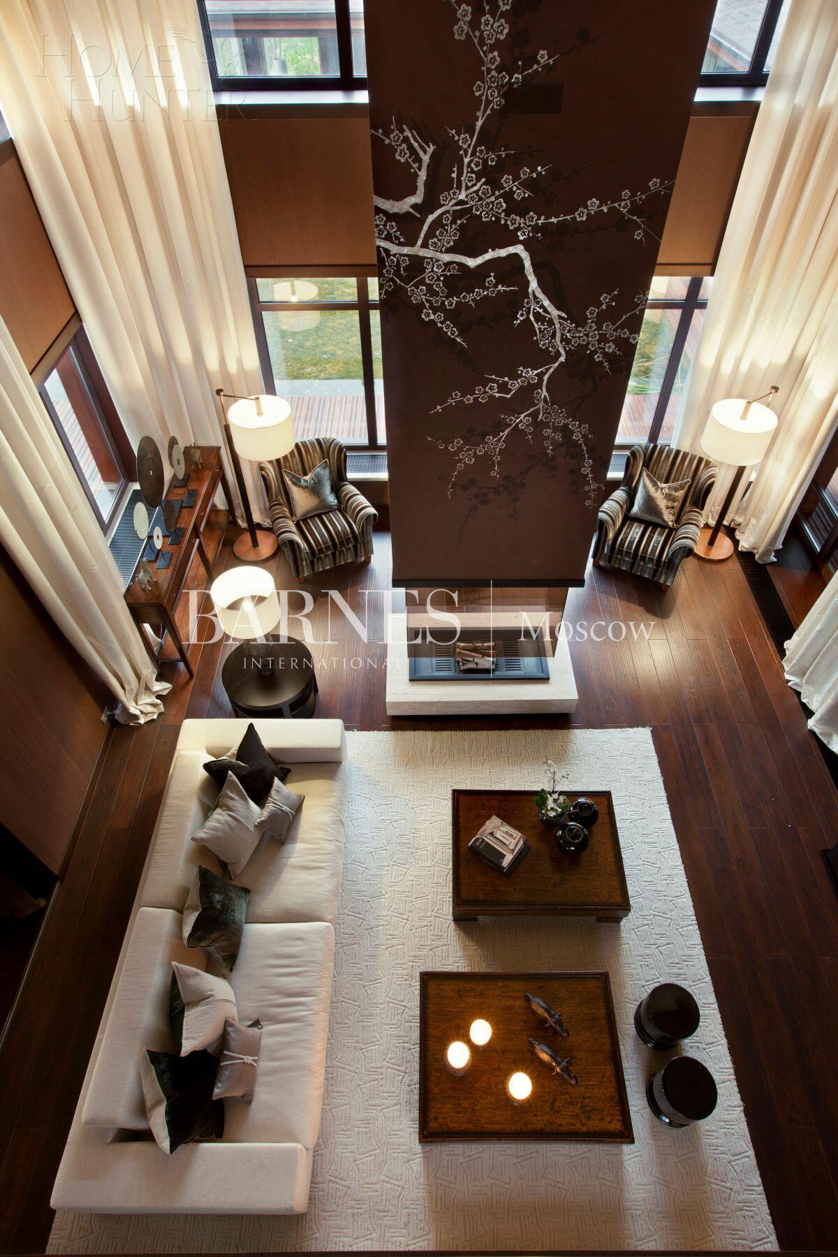 2-этажный коттедж 1 377 м² с отделкой