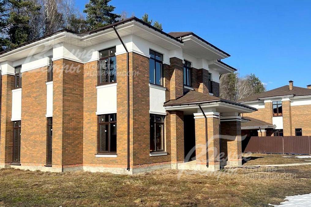 2-этажный коттедж 314 м² без отделки