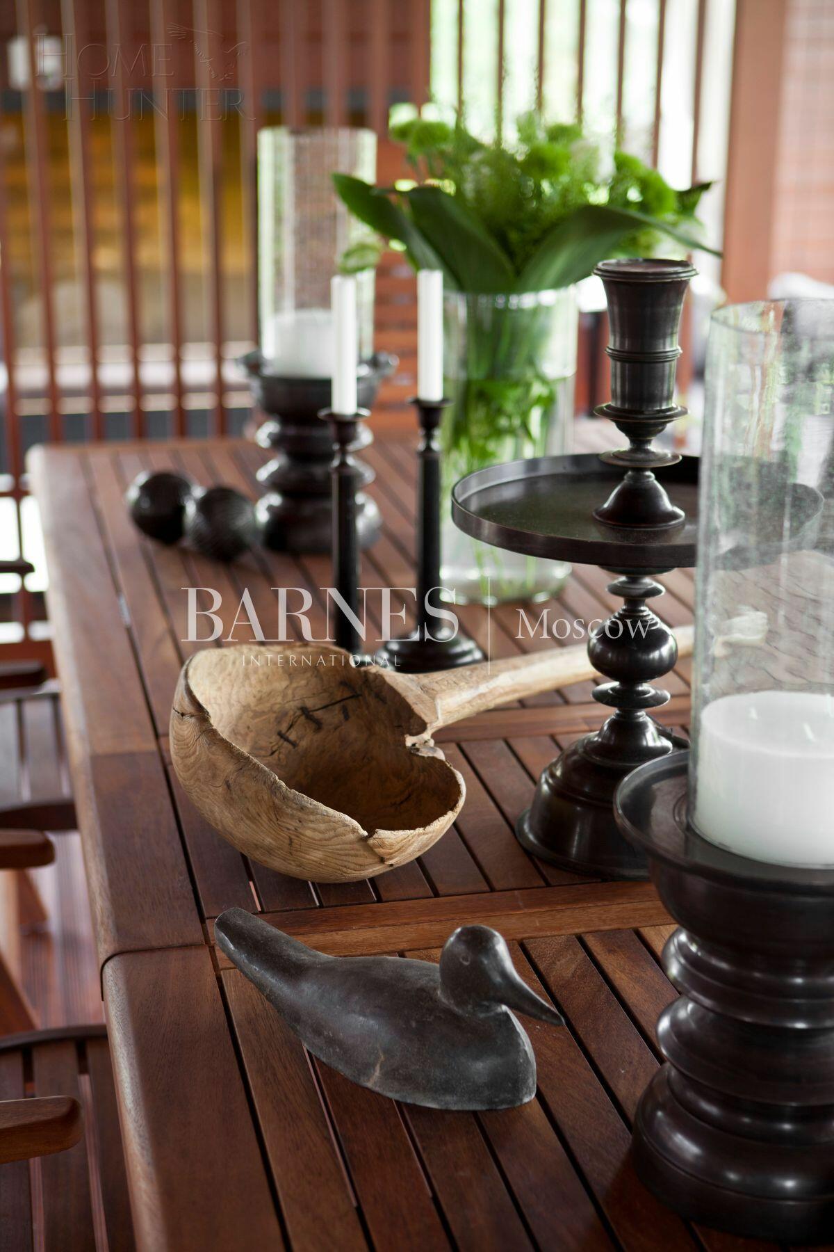 2-этажный коттедж 1 377 м² с отделкой