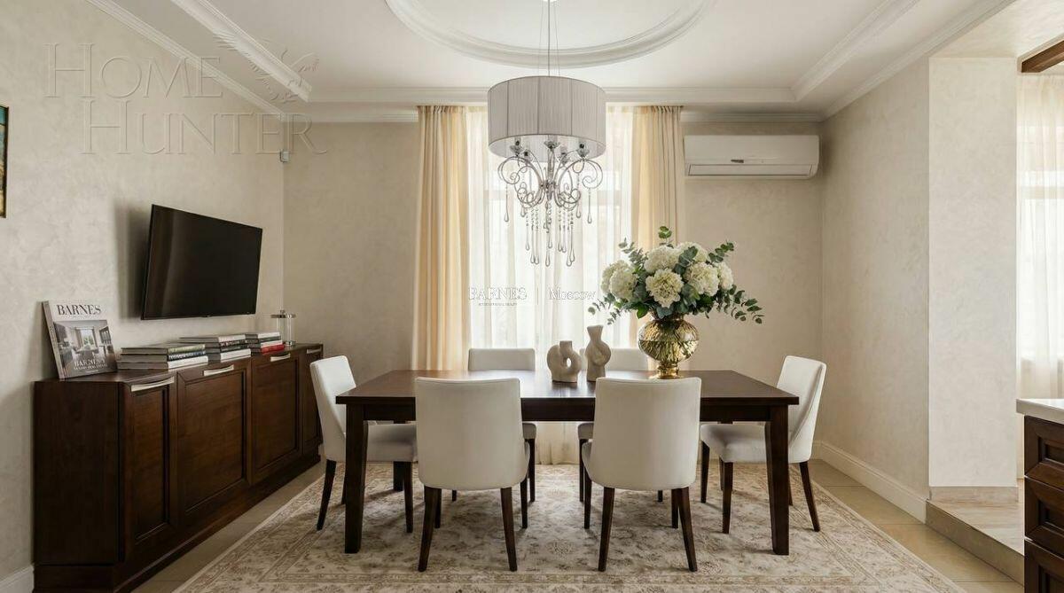 3-этажный коттедж 550 м² с отделкой