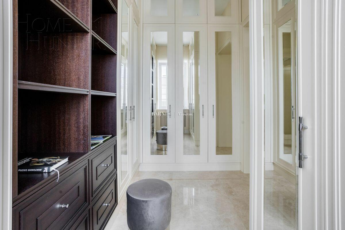 2-этажный коттедж 1 203.87 м² с отделкой