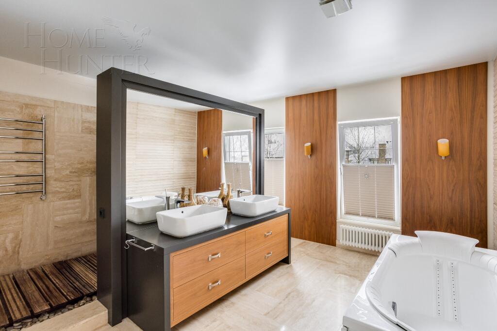 2-этажный коттедж 600 м² с отделкой