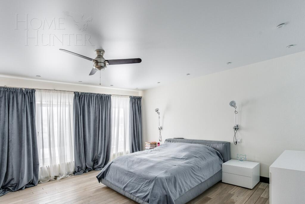 2-этажный коттедж 600 м² с отделкой