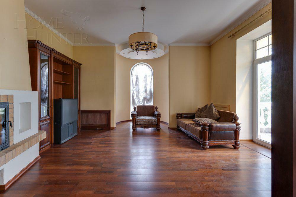 2-этажный коттедж 680 м² с отделкой