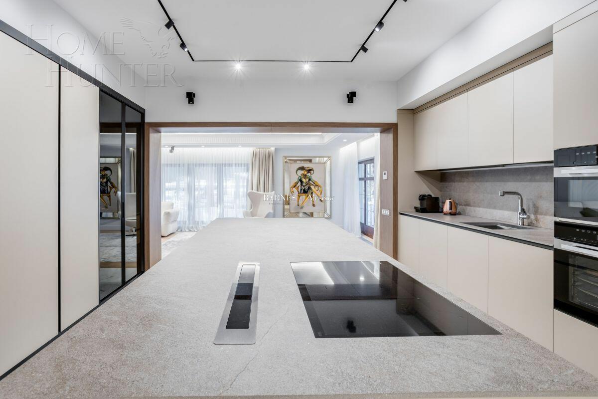 2-этажный коттедж 357 м² с отделкой