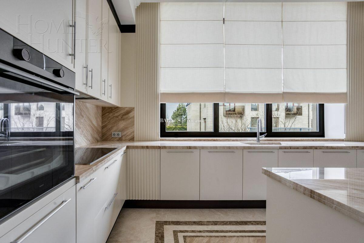 2-этажный коттедж 1 203.87 м² с отделкой