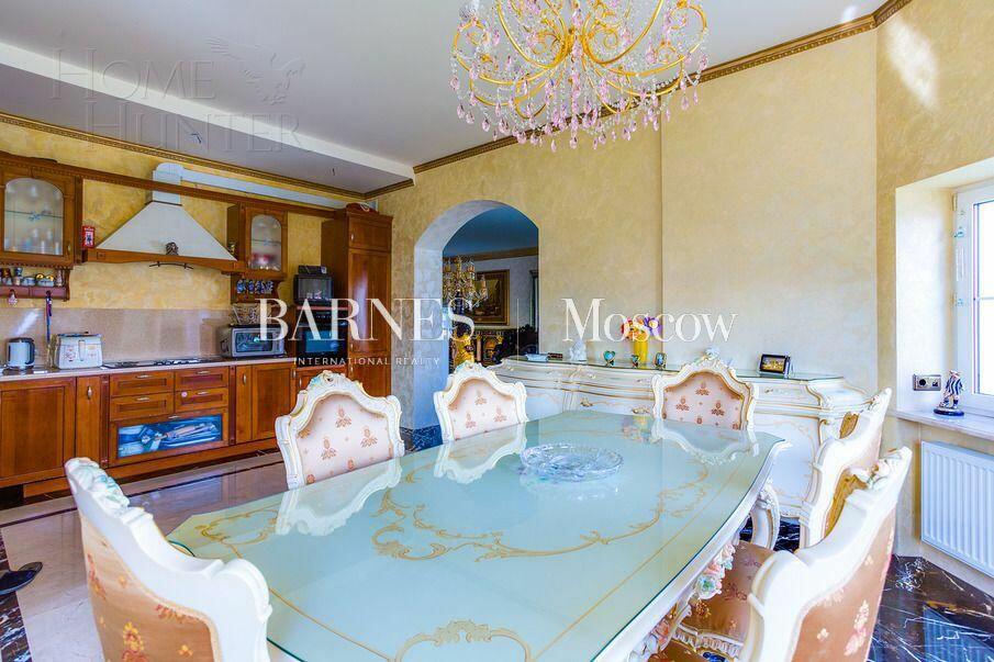 2-этажный коттедж 750 м² с отделкой